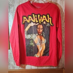 Aaliyah Graphic Red Long Sleeve Women's Tee